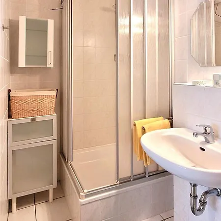 Interdomizil Gmbh Romantische 49450 Apartment